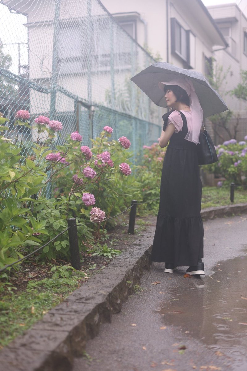 mieko_chang's tweet photo. 雨の日ならではの良さがあるのです。☔
#ポートレート撮影
#ポートレート写真

photo:@R205STi さん https://t.co/ZTBaclklZV