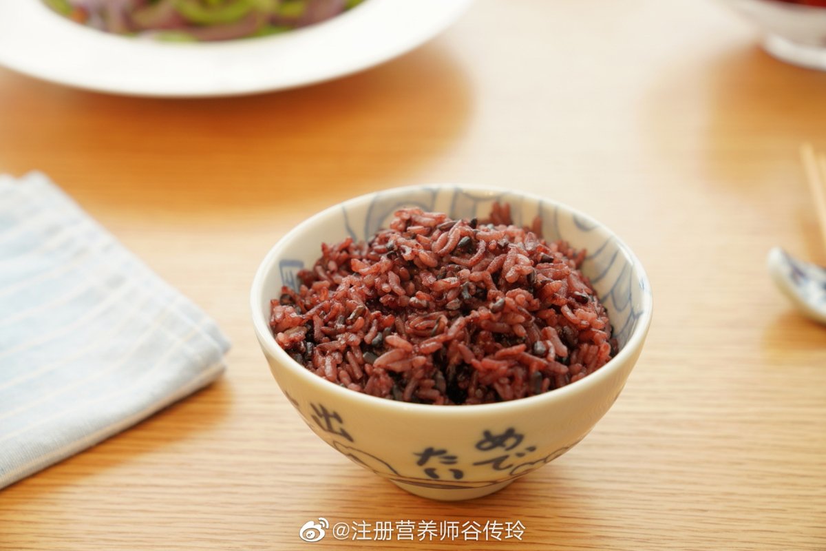 SolovejDavid's tweet photo. [From takeout every night to cooking my own meals 3x a week—small shift, big win for my wallet and waistline! ] https://t.co/L4X7JKEwtB