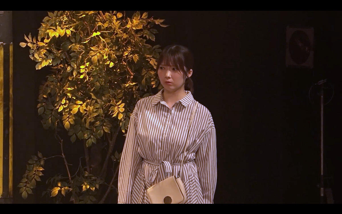 Help2nd's tweet photo. 「舞台つむぱぱ」の配信チェック出来ました。
後半、私服系のワンピースに衣装チェンジした山岸理子さんです。 https://t.co/l6DNmPCXwt
