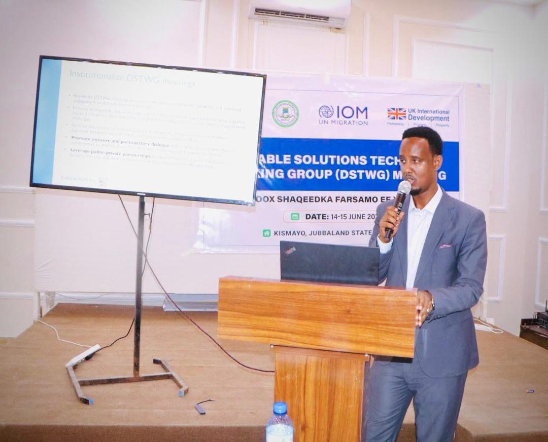iom_somalia's tweet photo. .@MoPICJubaland and IOM convened a quarterly Durable Solutions Technical Working Group in Kismayo, bringing together government, partners and stakeholders to strengthen coordination and advance durable solutions across Jubaland State. https://t.co/ZxRKCrpPwp