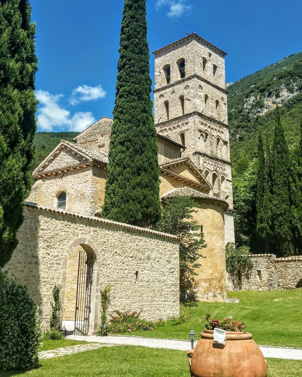 Bonaventura22's tweet photo. UMBRIA - ASSISI https://t.co/6w5aLdErVQ