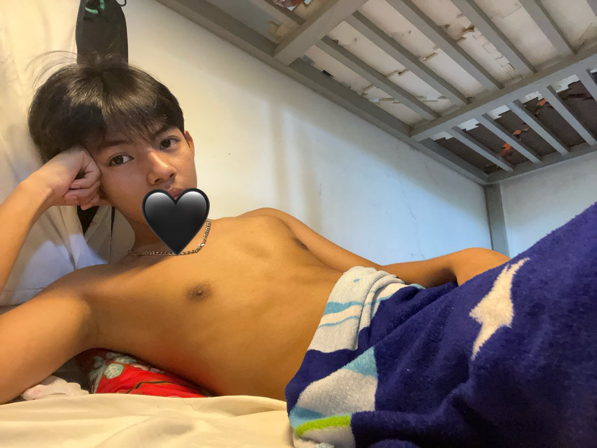 urfave_boy's tweet photo. got bored😮‍💨 https://t.co/1uyiAugVlg
