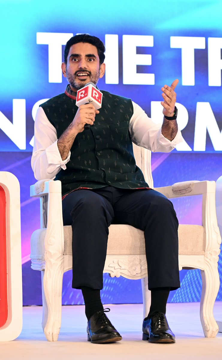 JaiTDP's tweet photo. #RepublicSummit2026 
న్యూఢిల్లీలో రిపబ్లిక్ టీవీ నిర్వహించిన కాంక్లేవ్ కు అతిధిగా హాజరైన విద్య-ఐటీ శాఖ‌ల మంత్రి నారా లోకేష్ రిపబ్లిక్ టీవీ చీఫ్ ఎడిటర్ ఆర్నబ్ గోస్వామి అడిగిన ప్రశ్నలకు సూటిగా, స్పష్టంగా సమాధానాలిచ్చారు. ఈ సందర్భంగా మంత్రి నారా లోకేష్ మాట్లాడుతూ... 2047 నాటికి ఏపీని 2.4 ట్రిలియన్ డాలర్ల ఆర్థిక వ్యవస్థగా మార్చాలనే సీఎం చంద్ర‌బాబు గారి ల‌క్ష్యానికి అనుగుణంగా కేబినెట్ అంతా ప‌నిచేస్తోంద‌న్నారు. పారిశ్రామికాభివృద్ధిలో ఏపీ విజ‌య‌ర‌హ‌స్యం స్పీడ్‌, స్టెబిలిటీ, సర్వీస్ అని వివ‌రించారు. 
#NaraLokesh 
#AndhraPradesh