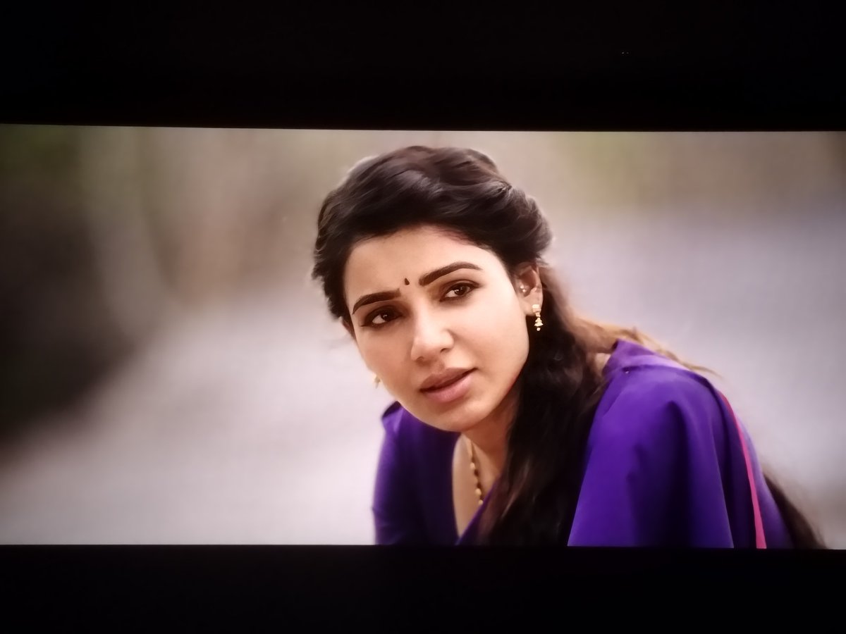 Tirumala_sam's tweet photo. The smiles coming out of theatres tell the whole story..

BLOCKBUSTER SAMBHAVAM @Samanthaprabhu2 🔥 

#MillionDollarBangaaram https://t.co/HvZGj12LLh