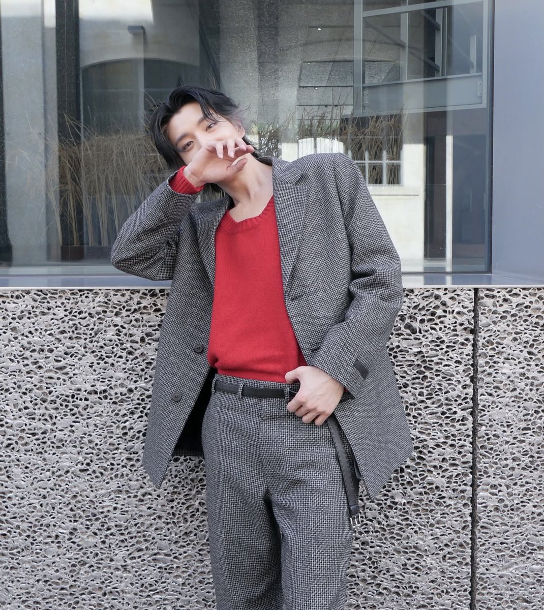 sjydaiIy's tweet photo. Instagram update!

#JAKE #제이크 #PRADAxENHYPEN https://t.co/FHe9bzxk8W