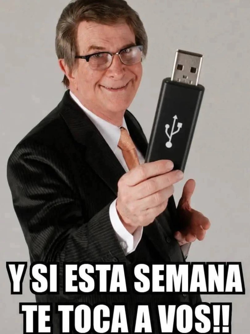 Fernand18451847's tweet photo. @juan_alaloca @Santadelciel0 Lo encontré en el pen drive jajaja ADORNI CHORRO¡ https://t.co/Klcdmmma6v