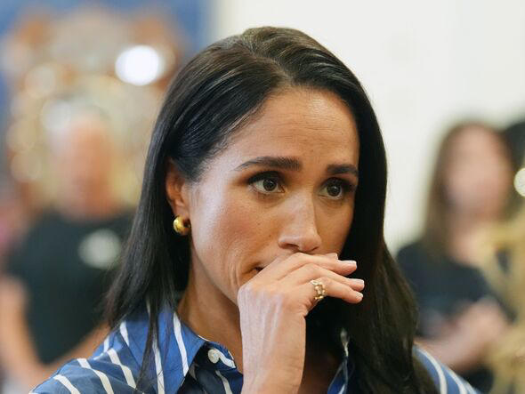FGant70957's tweet photo. Meghan Markle desperate for Taylor Swift wedding invite - but got snubbed.
The wedding guest list has been finalized. Celebrity journalist Rob Shutter claims the Duchess of Sussex was extremely eager to secure an invite to the Hollywood wedding of the year, but the pop icon is reportedly keen to maintain her distance from Meghan. 
A source told Mr. Shutter on his Substack, "This was never just about attending a wedding. "For Meghan, it was about getting closer to Taylor. Right now, nobody has more cultural influence than Taylor Swift, and Meghan has wanted that connection for years."
Meghan's fascination with Taylor Swift stretches back several years. The Duchess of Sussex reportedly sought to feature the singer on an episode of her Archetypes podcast on Spotify, but Taylor refused the invitation.
However, according to the journalist, Taylor is "famously selective" about who she allows into her inner circle, and unfortunately for the duchess, she does not make the cut.
"Taylor values loyalty and genuine relationships. If she senses someone is interested in access rather than authentic friendship, she keeps her distance," the insider added.
"She desperately wanted an invitation. The missing invitation told Meghan everything she needed to know. Taylor made her choice, and Meghan wasn't part of it," the source concluded.
