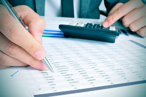 AccountingAth's tweet photo. Key Facts on Capital Gains Tax You Need
Selling shares or investments? Remember, you only pay tax on gains above £3,000 and rates vary by income. Keep records to stay compliant and informed. #Tax #Investing #Finance https://t.co/FlA44Sp8zF https://t.co/kQVILt852w