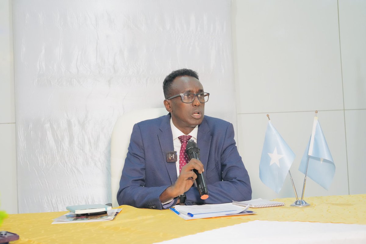 MoIS_FGS's tweet photo. Director General  Ministry of Internal Security, @Moshireh , closed the 2-day Security Consultation Conference between the Federal Gov &amp; Federal Member States, stressing unified efforts and stronger cooperation to ensure lasting peace and security. https://t.co/74DFo4yP89