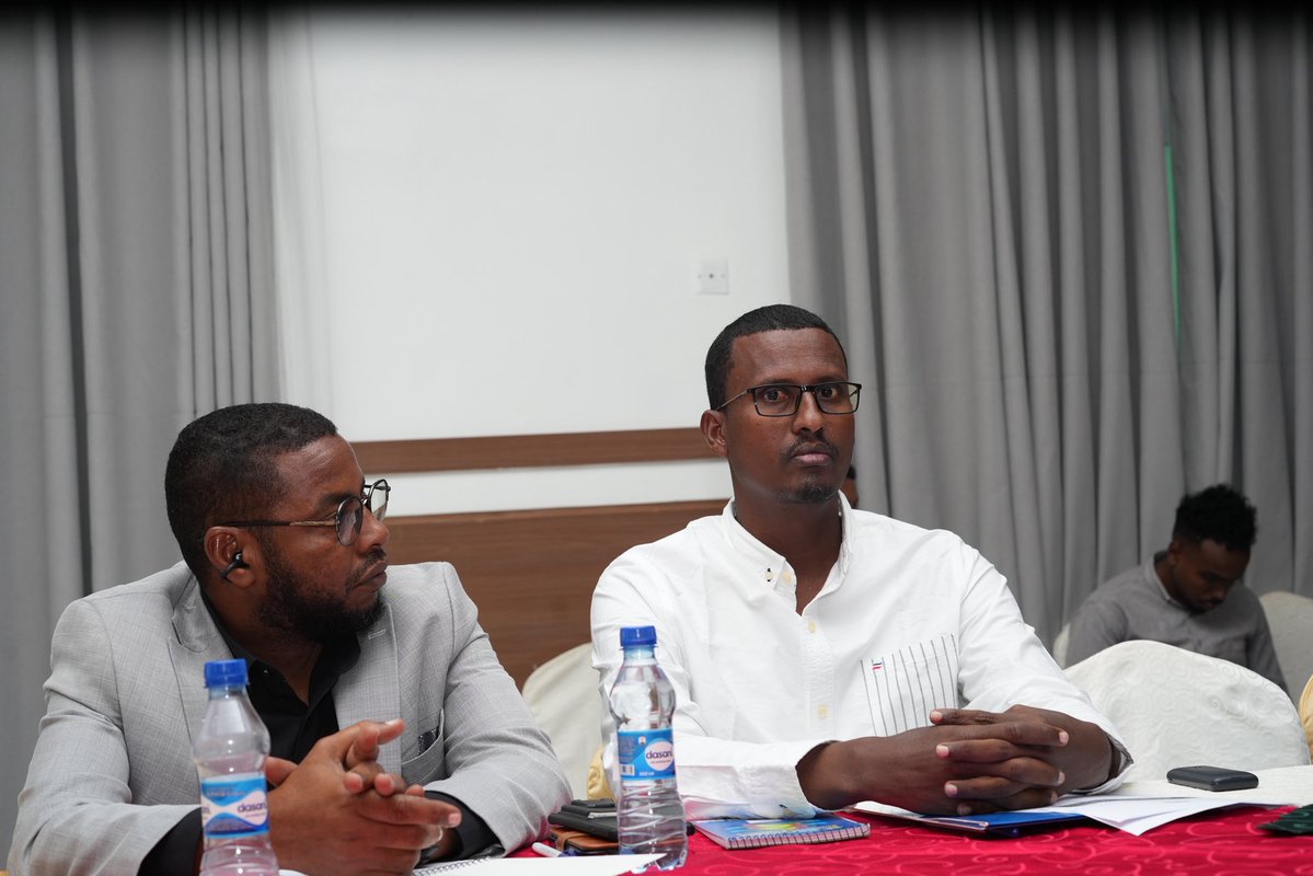 MoIS_FGS's tweet photo. Director General  Ministry of Internal Security, @Moshireh , closed the 2-day Security Consultation Conference between the Federal Gov &amp; Federal Member States, stressing unified efforts and stronger cooperation to ensure lasting peace and security. https://t.co/74DFo4yP89