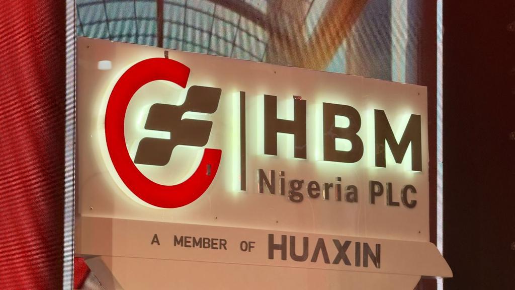 MrsLafia's tweet photo. CEMENT MANUFACTURERS MUST REDUCE PRICES, TINUBU IS RETAKING NIGERIA — UMAHI

#NigeriaWorks #Tinubu #FederalMinistryOfWorks #InfrastructureDevelopment #Umahi #RenewedHope https://t.co/b6NHaX5t3c