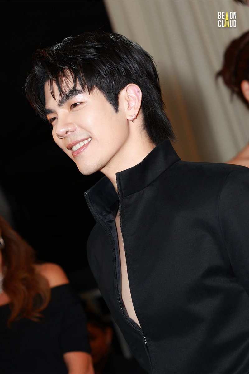 beoncloud_th's tweet photo. ภาพบรรยากาศ มาย สน ฟูไอซ์ คิวพี ภายในงาน Guerlain: Perfumer Visionary Since 1828 🐝✨

#GuerlainFragrancexMile
#GuerlainxSonFuaizQP
#Guerlain #GuerlainFragrance #LArtetLaMatiere #PerfumerVisionary https://t.co/gI8oJhCsXC