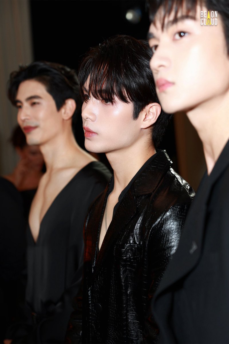 beoncloud_th's tweet photo. ภาพบรรยากาศ มาย สน ฟูไอซ์ คิวพี ภายในงาน Guerlain: Perfumer Visionary Since 1828 🐝✨

#GuerlainFragrancexMile
#GuerlainxSonFuaizQP
#Guerlain #GuerlainFragrance #LArtetLaMatiere #PerfumerVisionary https://t.co/gI8oJhCsXC