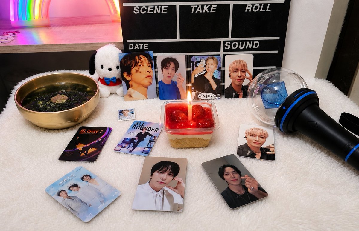 Mk_mk9889's tweet photo. HBD นะคะคนเก่ง 🦋😊
#JungYongHwa #정용화 https://t.co/jzjHQhQmIj