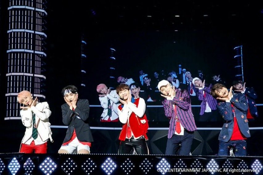 kpskscint's tweet photo. #SHINee_Japan_15th_Anniversary
#샤이니일본데뷔15주년
#輝くSHINee日本デビュー15周年
#SHINee_15thおめでとう https://t.co/wIi8SRH2El