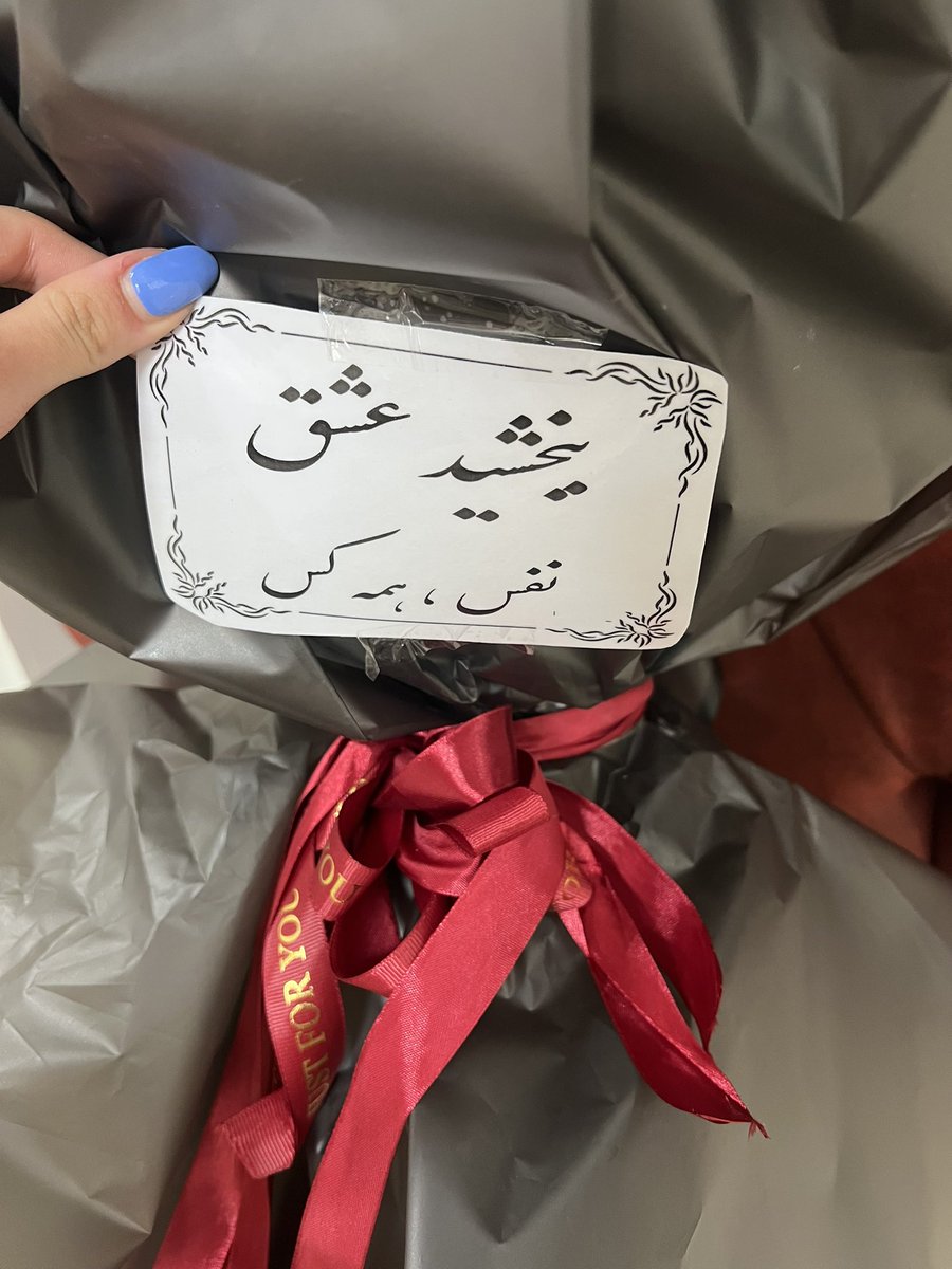 annaahiitaa's tweet photo. عادي ترين رفتار بهترين دوستم وقتي قهر ميكنم باهاش🥹💕 https://t.co/e1ZawWCUOj