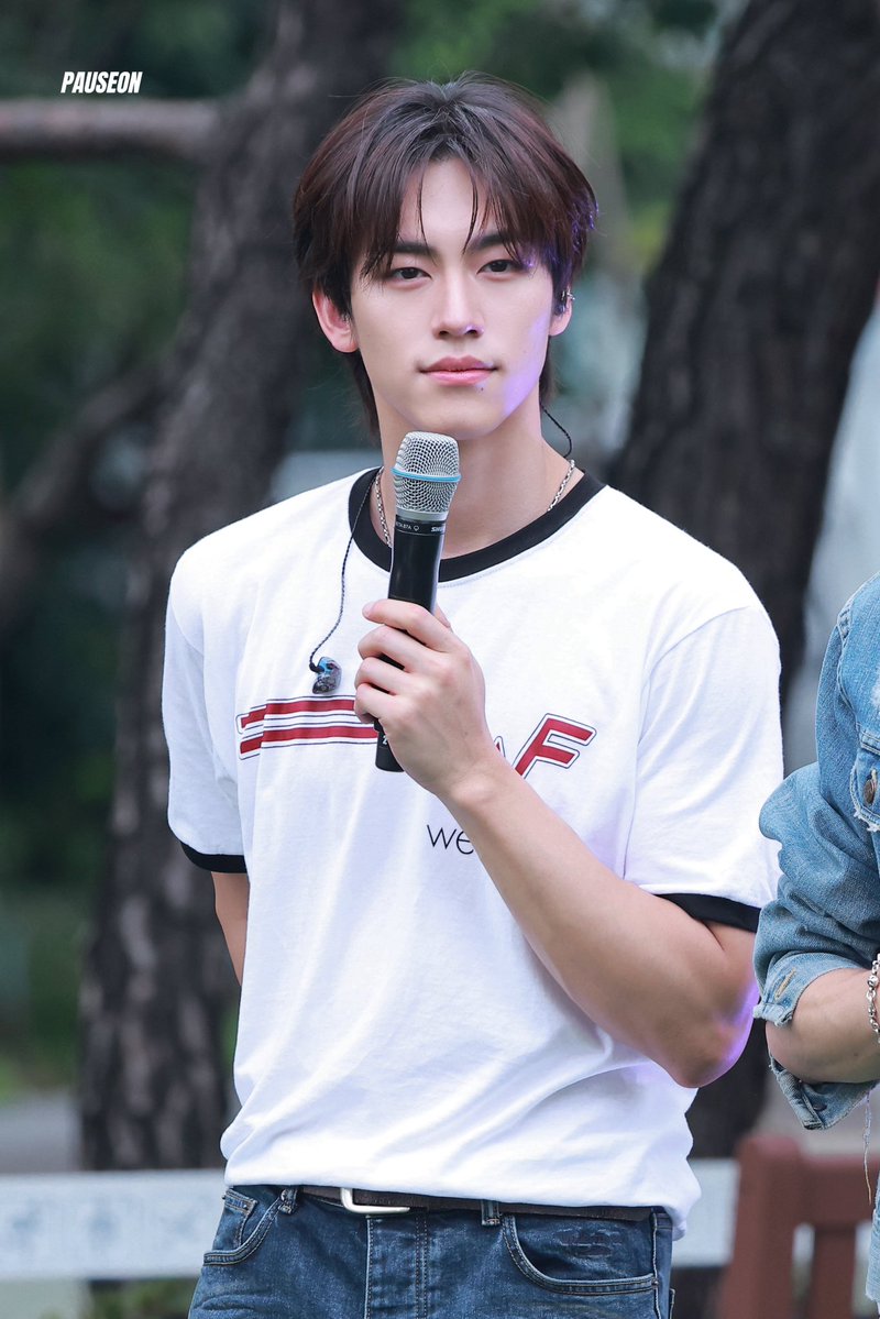 pauseon_1215's tweet photo. 260622 잇츠라이브

#박석준 #PARKSEOKJOON 
#82MAJOR #82메이저 https://t.co/OyNPygwP51