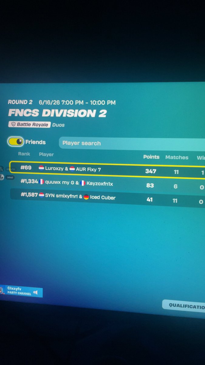 LuroxzyFN's tweet photo. LFD div 2 need igl with best recents 4k+ pr we qual eazy

https://t.co/KHrGuzXxp9 https://t.co/mzG103ZLdT