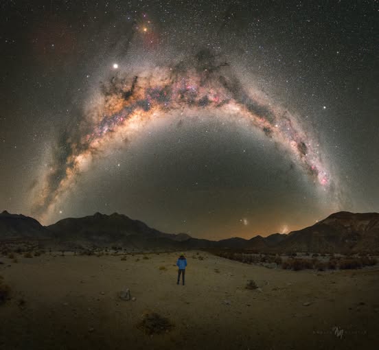 Cosmos493553744's tweet photo. Guardian of the galaxy - portal to an alternate universe? Nope! https://t.co/IOlNhdbgHa