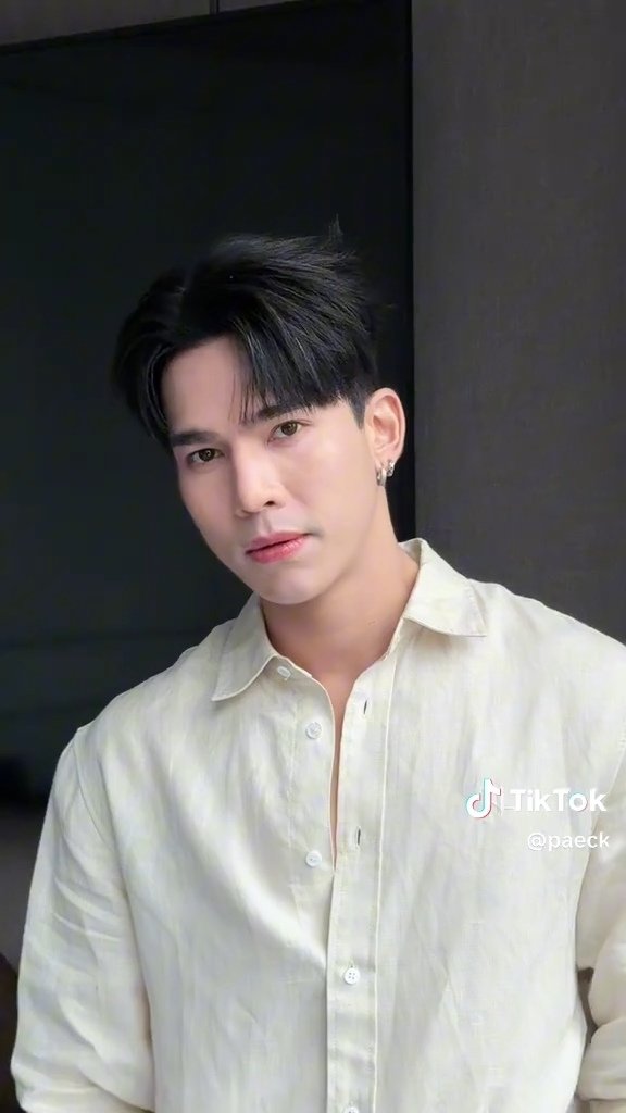BeLuvMaxNat's tweet photo. ♪ — 220626
Tiktok : Peakmakeuphair
🧒🏻✨️
⛓️💥 : https://t.co/YJt8PXuFXH
💌 : กดไลค์ กดแชร์ และคอมเมนต์กันเยอะ ๆ น้าา
#mmaxmax
#ไดโนกรธัสส์
#MaxNat
#ฮาร์ทดิสของแม้กณฐ https://t.co/csNujek5jj