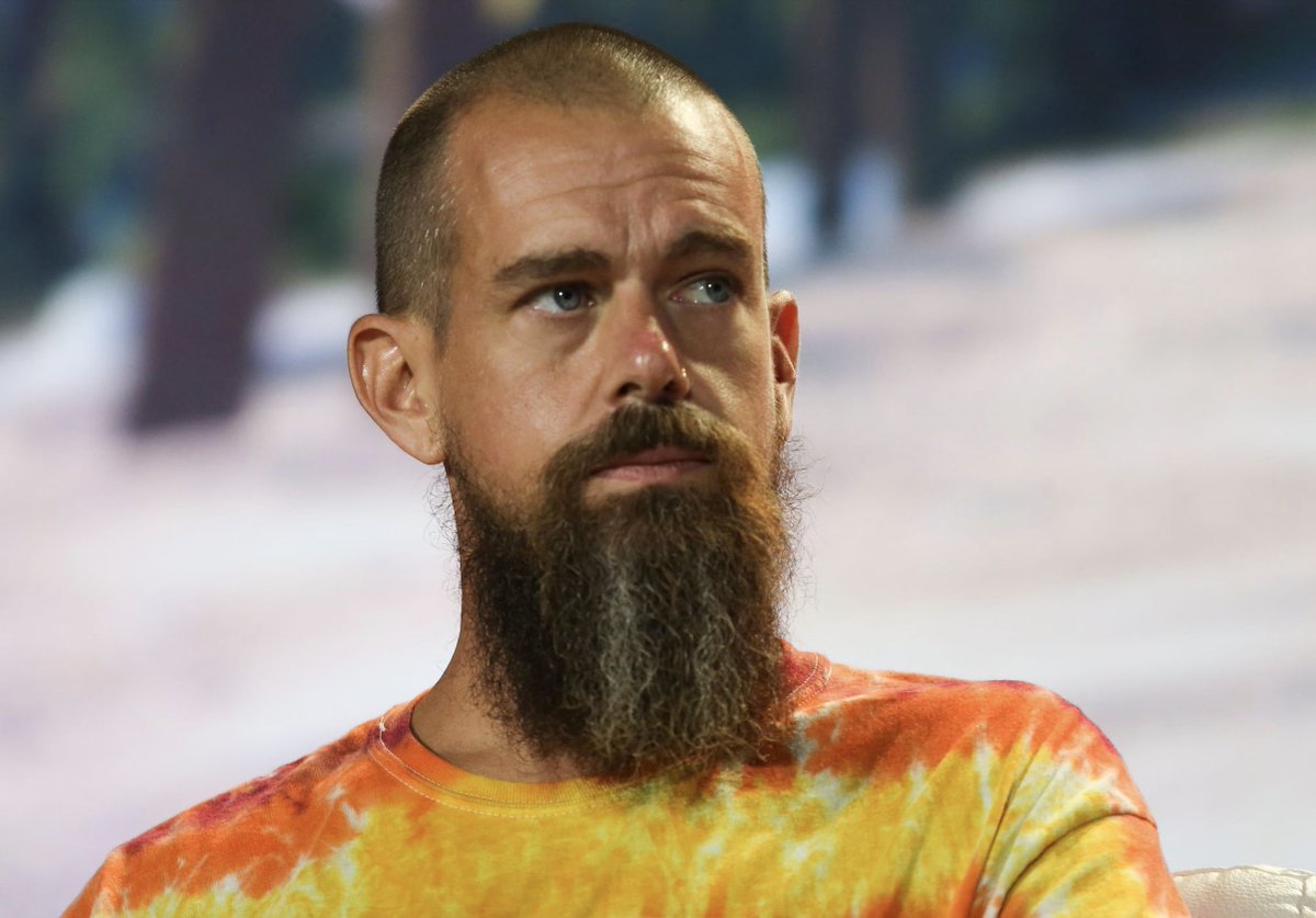 MerlijnTrader's tweet photo. BITCOIN JUST BECAME IMPOSSIBLE TO SHUT OFF!

Jack Dorsey built an app that moves it with zero internet.

Bitchat uses Bluetooth mesh.
You sign offline, it hops phone to phone.

Kill the internet. The money still moves.

Legend! https://t.co/nqdvqVJ6Fu