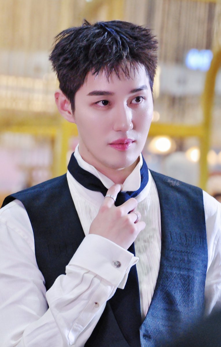 Nansakura's tweet photo. 260622 OTOP MID YEAR 2026 : OTOP NEXT INSPIRATION 

สวัสดีค่ะคุณพระ...เอ้ยยคุณต่อ😆

#Thanapob_lee 
#Tnpleeconnect https://t.co/0gAEPtCeXh