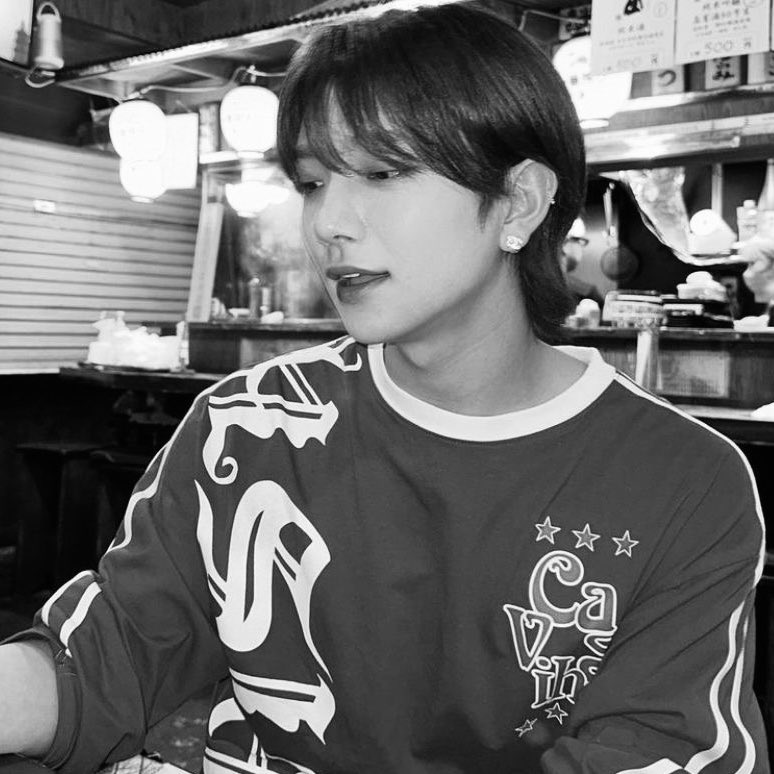yhkives's tweet photo. off limits 🔞
- a yoonhong one shot filo fic

“Maybe you can sleep with dad.” 

tags and hint inside. read at your own risk. 

🖇️ https://t.co/631d1V1LGf https://t.co/PYkhZTC74O