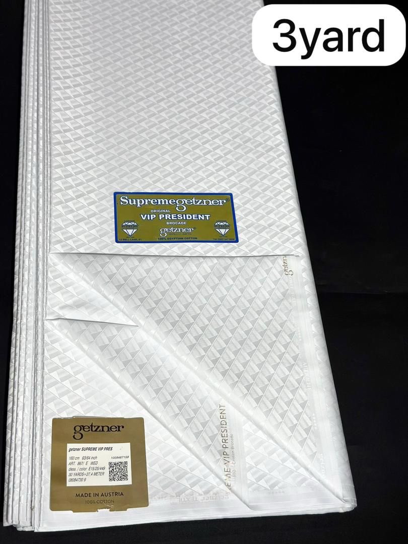 BaffaBashir2's tweet photo. 🏮🏮🏮
Available Stock Alert 🚨 
Vip Getzner White series 
Price: 27,500 per yard
Dm or call
08067906819
Nationwide delivery
Location: SHOP NO 27 ALYUMA PLAZA OPP FIRST BANK ZOO ROAD Kano, Nigeria https://t.co/DpbdexHNkW