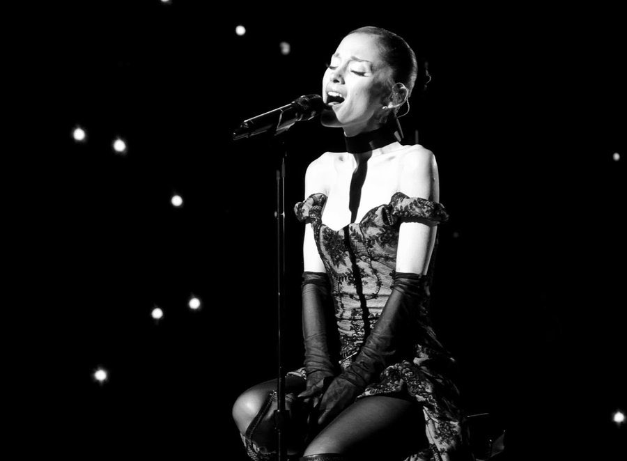 arianaisbright's tweet photo. ariana stuns for the eternal sunshine tour in inglewood, ca ☼ https://t.co/8Hr7pr3ecu
