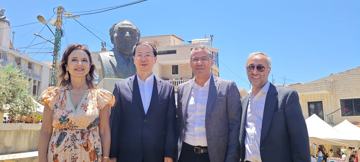 ChinainLebanon's tweet photo. Yesterday, I laid flowers to pay tribute to Dr. Shafick George Hatem (Ma Haide) in his home town Hammana, joined by Minister of Agriculture Nizar Hani, Minister of Tourism Laura Lahoud, Mayor of Hammna Amin Lebbos.

As the first foreigner to acquire Chinese citizenship after the founding of the People’s Republic of China, Dr. Ma Haide devoted his whole life to China’s revolution and public health cause.

His legacy always inspires us to work for the people and deepen friendship between China and Lebanon.