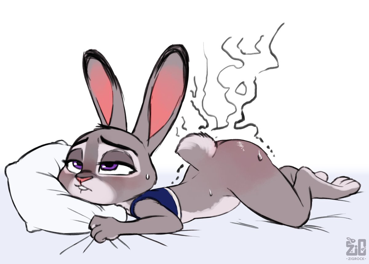 zigrock_brony's tweet photo. Judy's butt keeps overheating every now and then. 🔥🐰 https://t.co/fBYX76js6c