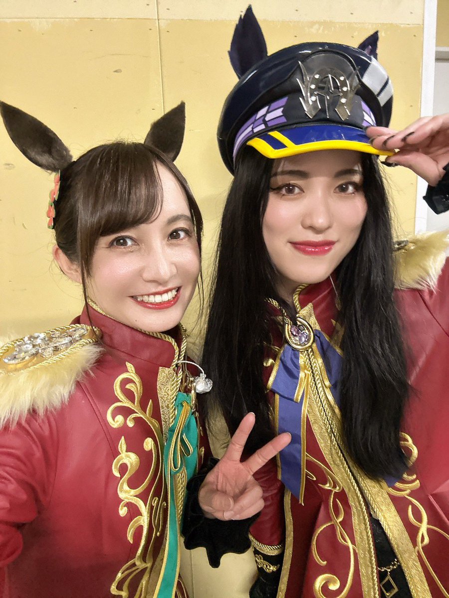 nippi1011's tweet photo. うんめーラーメン組。🍜✌🏻

カルストンライトオ役 望月ゆみこ
ファインモーション役 橋本ちなみさん
キタサンブラック役 矢野妃菜喜さん
アドマイヤグルーヴ役 鈴木日菜さん

タイミング合わずお写真撮れなかったけど、
ブエナビスタ役 和泉風花さん
メイショウドトウ役 和多田美咲さん
ナリタトップロード役 中村カンナさん

も最高でした✨✨✨
優しくて愉快なメンツでのパフォーマンス…素晴らしすぎてラーメン食べてーな！！！

ち゛ょ゛っ゛ち゛ょ゛ち゛ょ゛っ゛ち゛ょち゛ょ゛！！！！！

 #ウマ娘7th東京D2