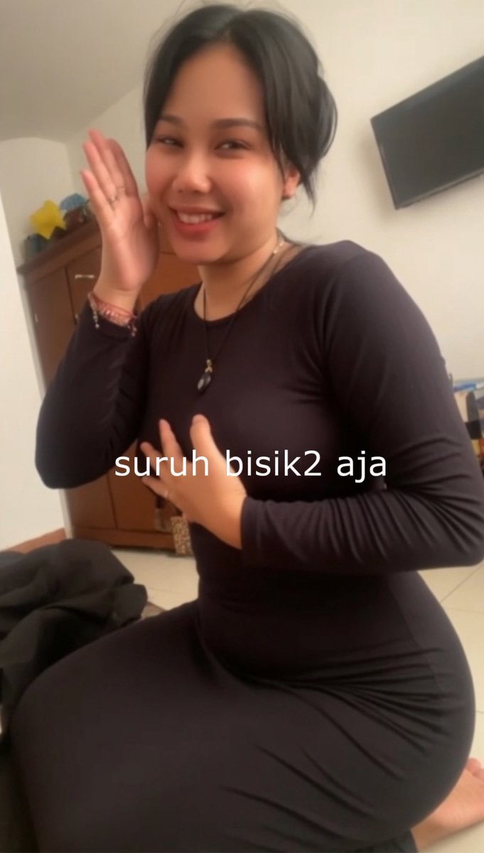 K 2 tweet media