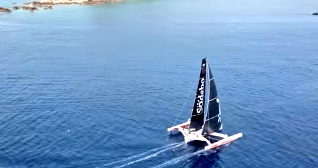 UltimBoat's tweet photo. #Ultime #UltimTeam #OceanFifty
Retour au large pour Sodebo Fifty et son skipper Léonard Legrand. https://t.co/TqnCNQcfso
