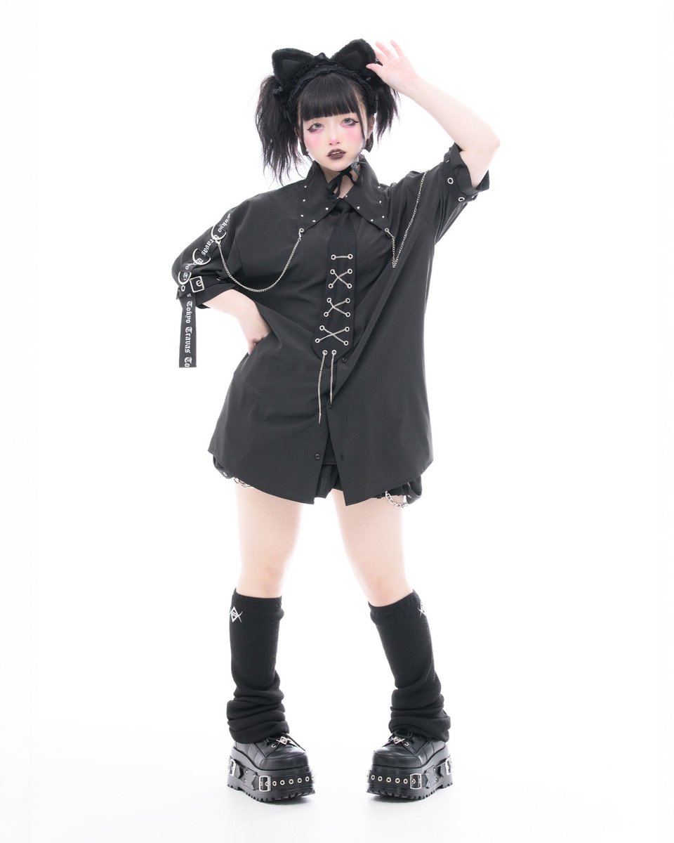 travas_tokyo's tweet photo. TRAVAS TOKYO
NEW ARRIVAL

ネクタイ付きパンクスデザインシャツ
¥12,980

6月25日（木）発売。
※札幌、福岡は配送遅延の為遅れる場合が御座います。

#travastokyo https://t.co/GAmiMFzduU