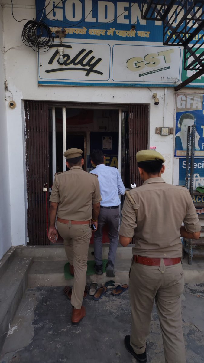 sultanpurfire's tweet photo. पुलिस अधीक्षक @sultanpurpolice  महोदया के आदेशानुसार जनपद में संचालित कोचिंग सेंटरों/लाइब्रेरी का अग्निसुरक्षा के दृष्टिगत फायर आडिट कर, सम्बंधित को अग्निशमन व्यवस्था को पूर्ण कर सदैव कार्यशील दशा में रखने तथा प्रवेश/निकास मार्ग को अवरोधमुक्त रखने हेतु निर्देशित किया गया। https://t.co/G1bsCwtD1p