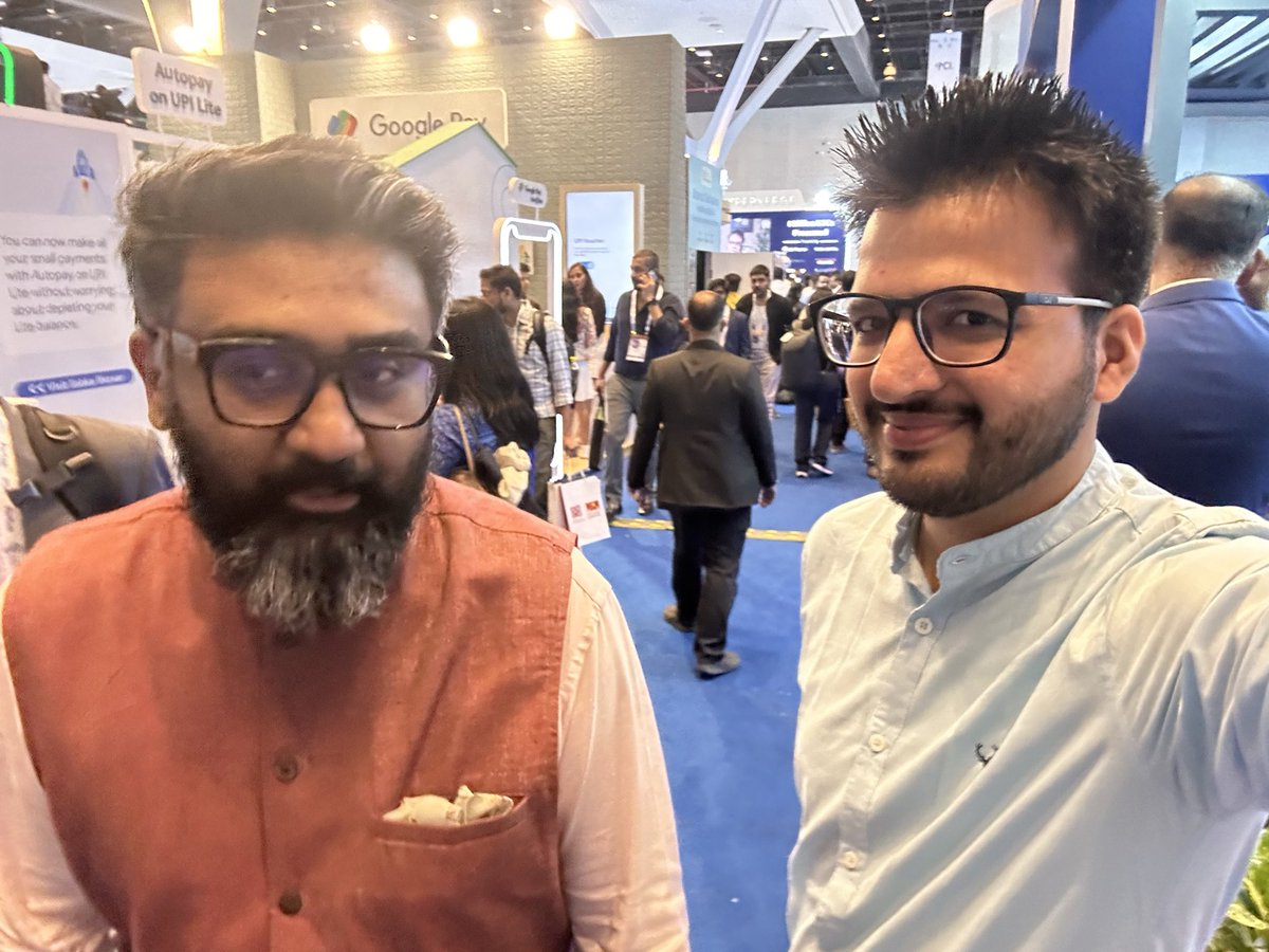 ykapz's tweet photo. In my fan boy mode @kunalb11 - Keep inspiring keep rocking !! https://t.co/pMCeQFLWTh