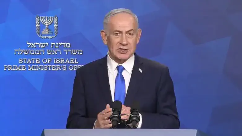 AgoraIsrael's tweet photo. Netanyahu afirma que o Exército de Israel tem total liberdade de ação no Líbano
#Líbano

Benjamin Netanyahu, fez uma declaração firme nesta segunda-feira para acabar com qualquer dúvida sobre as operações militares no sul do Líbano
Veja em:
https://t.co/lc0wh9t0bW https://t.co/xJnn01xne6