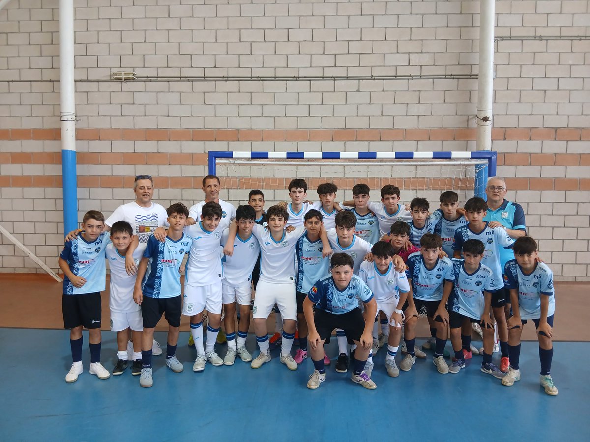 AcademiaInterFS's tweet photo. 🏆 ¡Fin de semana de torneos para varios equipos de la @AcademiaInterFS en estos últimos coletazos del curso!💙

1⃣ y 2⃣ El #CerramientosHenares Benjamín "A", en Malvar.
2⃣ El @Sintasdental Infantil "C", en Talavera.
3⃣ El #Multiópticas Infantil "B", en Algete.

#InteristaSoy💚💙 https://t.co/iXzHUkM9oY