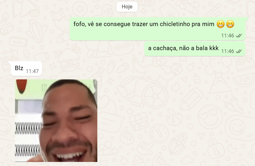 Melissma_'s tweet photo. meu jeitinho de pedir pro meu cunhado trazer cachaça de recife https://t.co/xDXMdTljux