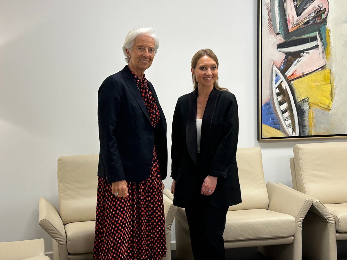 Lagarde's tweet photo. It was good to catch up with @EP_Economics Chair @AuroreLalucq ahead of my regular ECON Hearing at the @Europarl_EN. https://t.co/A8mQoIIi6Q