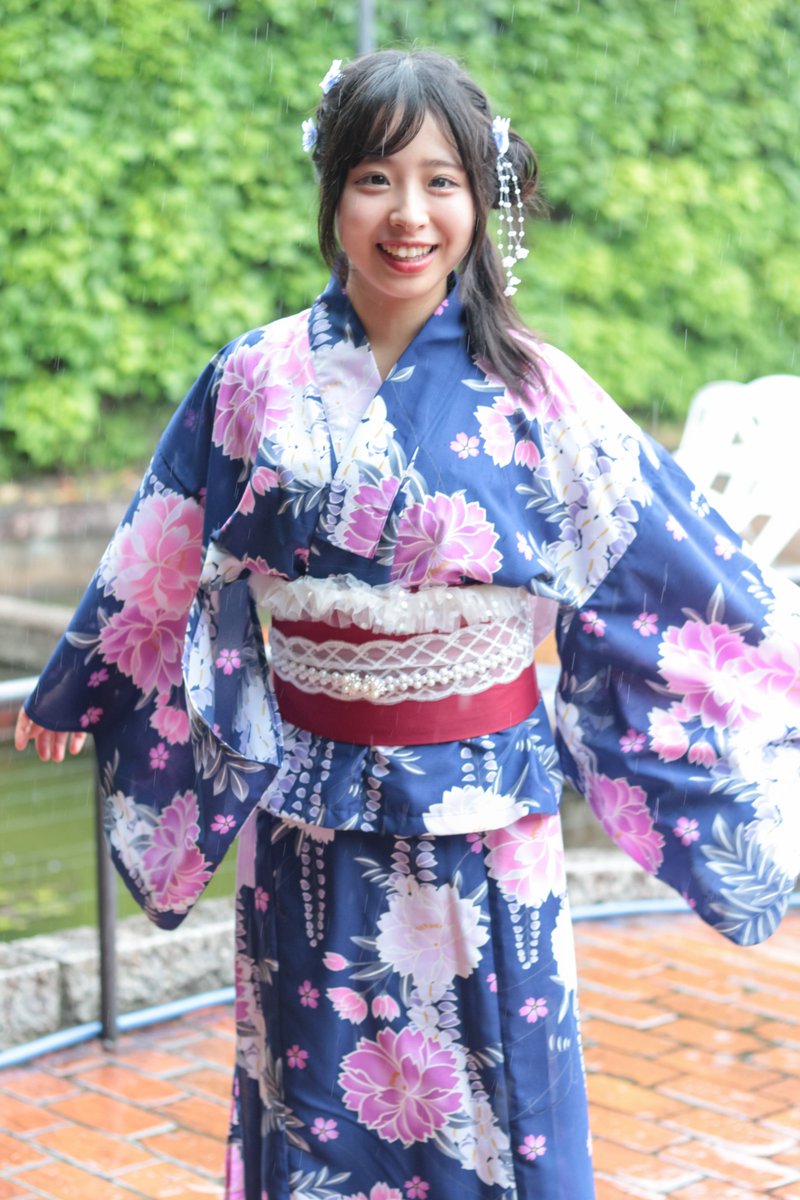 Bee02r's tweet photo. 2026/6/20 　倉敷アイビースクエア　撮影会 
個撮②　プラス1

「雨でも平気」とはしゃぐMihiroちゃん！
最近大人っぽくなったと思ってたけど中身は・・・

＃Mihiro　＃福山アイドル
＃せとうち推し写真展 https://t.co/n2CMilNisE
