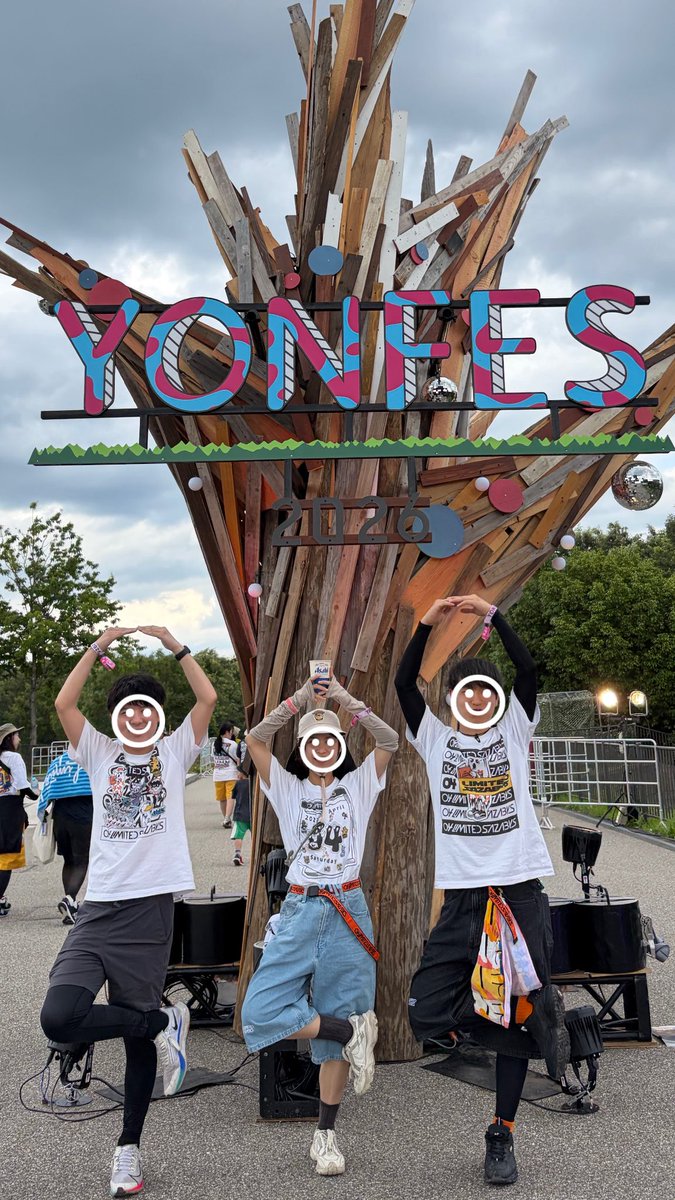 Jupiter_BSK's tweet photo. ヨンフェス自作Tで参戦できて幸〜〜！
#04limitedsazabys #yonfes #UTme #ヨンフェス https://t.co/JKwYH7Z1Tu