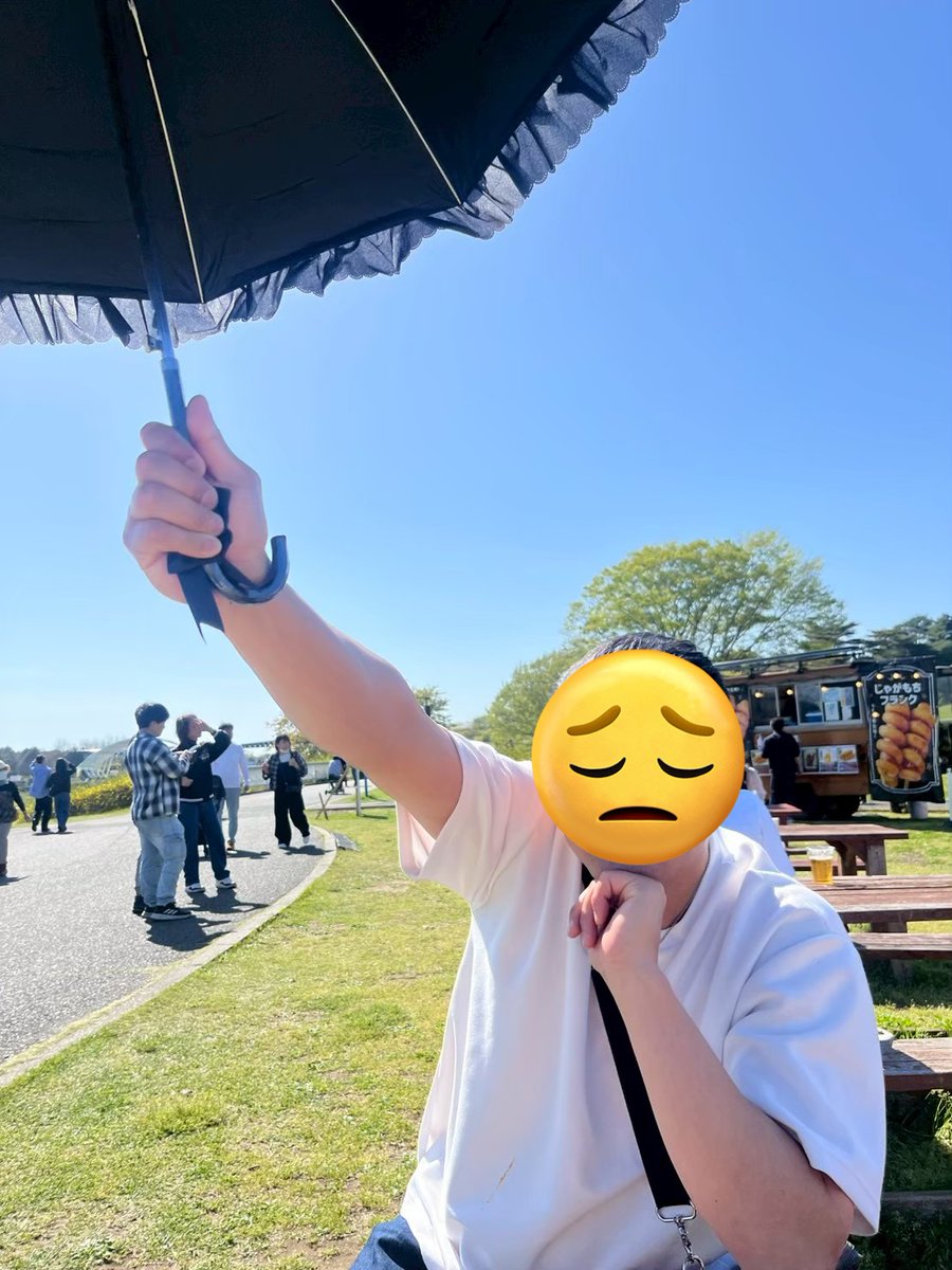 daenjoy1's tweet photo. @puriogi 持たされてるの究極これやろw https://t.co/8gFNcC2Mch
