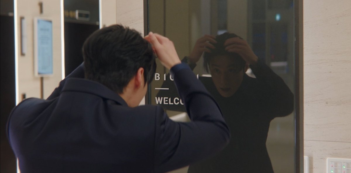 _mojins's tweet photo. this part of hyeon's diary when that's literally so segye core 😭

"if there had been a mirror, i would have taken a look at my appearance" https://t.co/7shgIVkAto