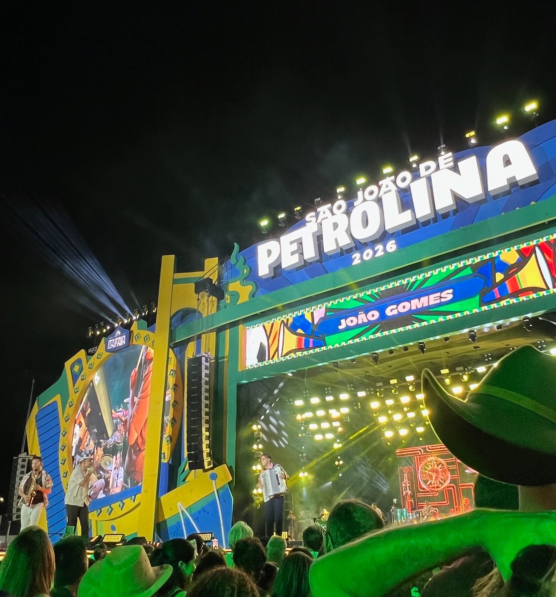 fgrochaa's tweet photo. É bom demais ser nordestino! https://t.co/By1ATSimnO