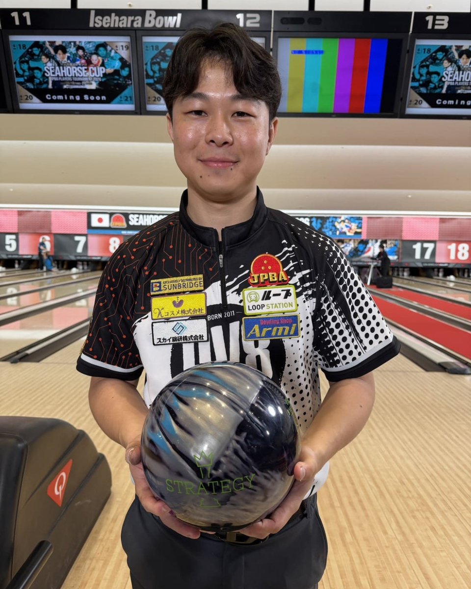 Brunswick's tweet photo. Miyazawa Takuya wins the Daian Kogyo Presents Seahorse Cup JPBA Players Tournament 2026! 🏆
#BrunswickBowling #DV8Bowling #BrunswickStrategy https://t.co/QMV9hFyX5E