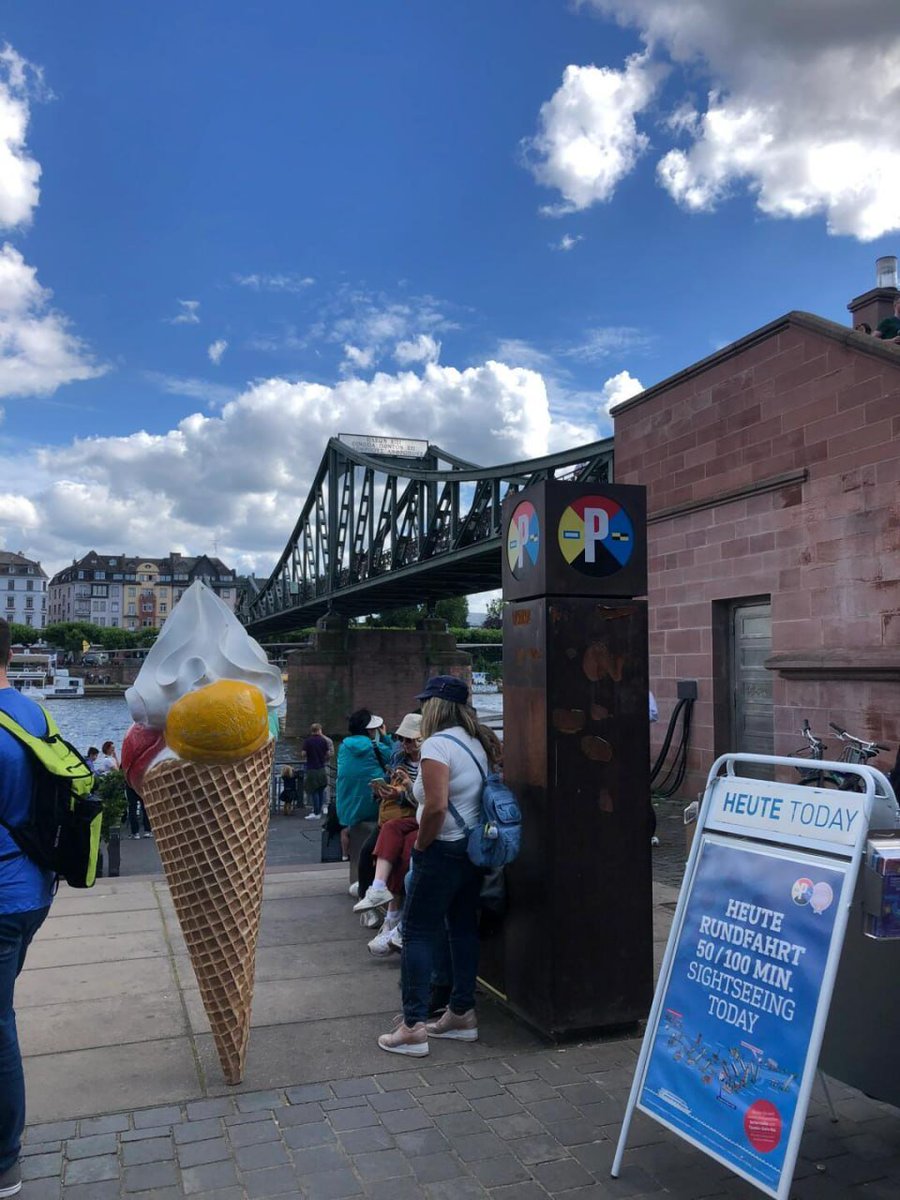WillToWin123's tweet photo. Just out here doing the whole tourist thing. Look at that giant cone though lol. https://t.co/ex6AmcjzjR
