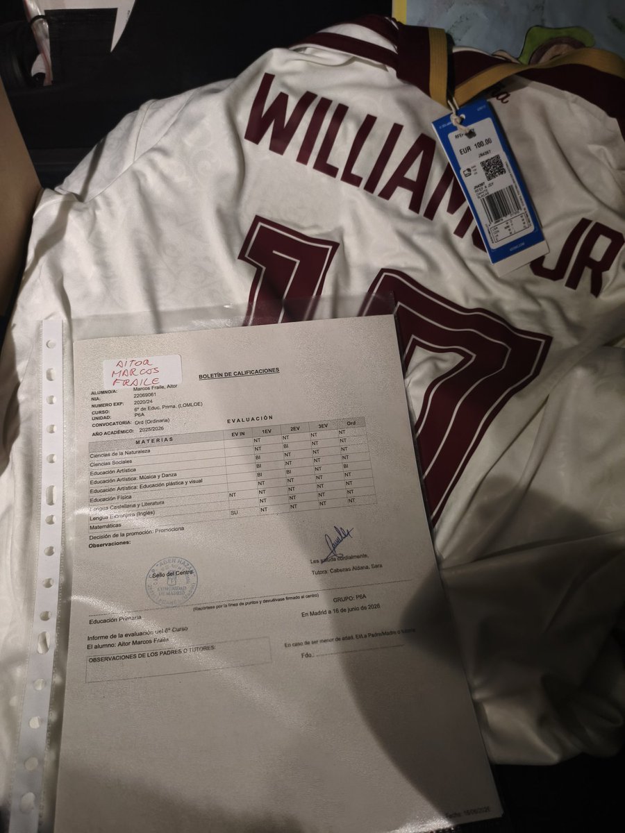Workerwarrior82's tweet photo. @Willixms_N , estas son las notas notas de mi campeón y esto es lo que nos ha pedido, tu camiseta y es un orgullo porque tanto tú como Iñaki sois un ejemplo de lucha, un abrazo y suerte en el mundial. https://t.co/Ry6BW76K1a