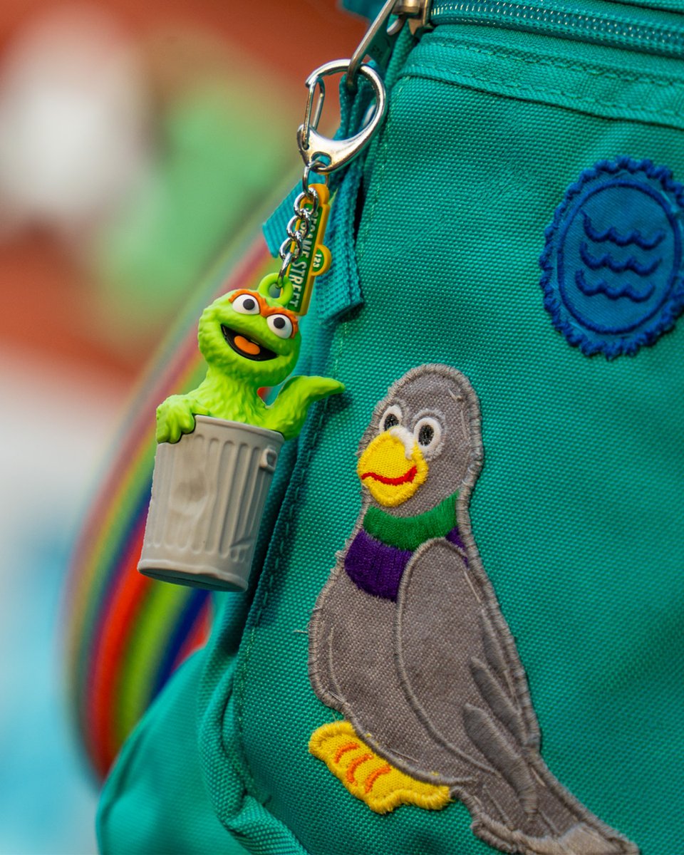 SesamePlace tweet picture